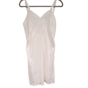 ILGWU Vintage Full Slip 36 Ivory Lace Trim Nylon Underwear Nightgown 450